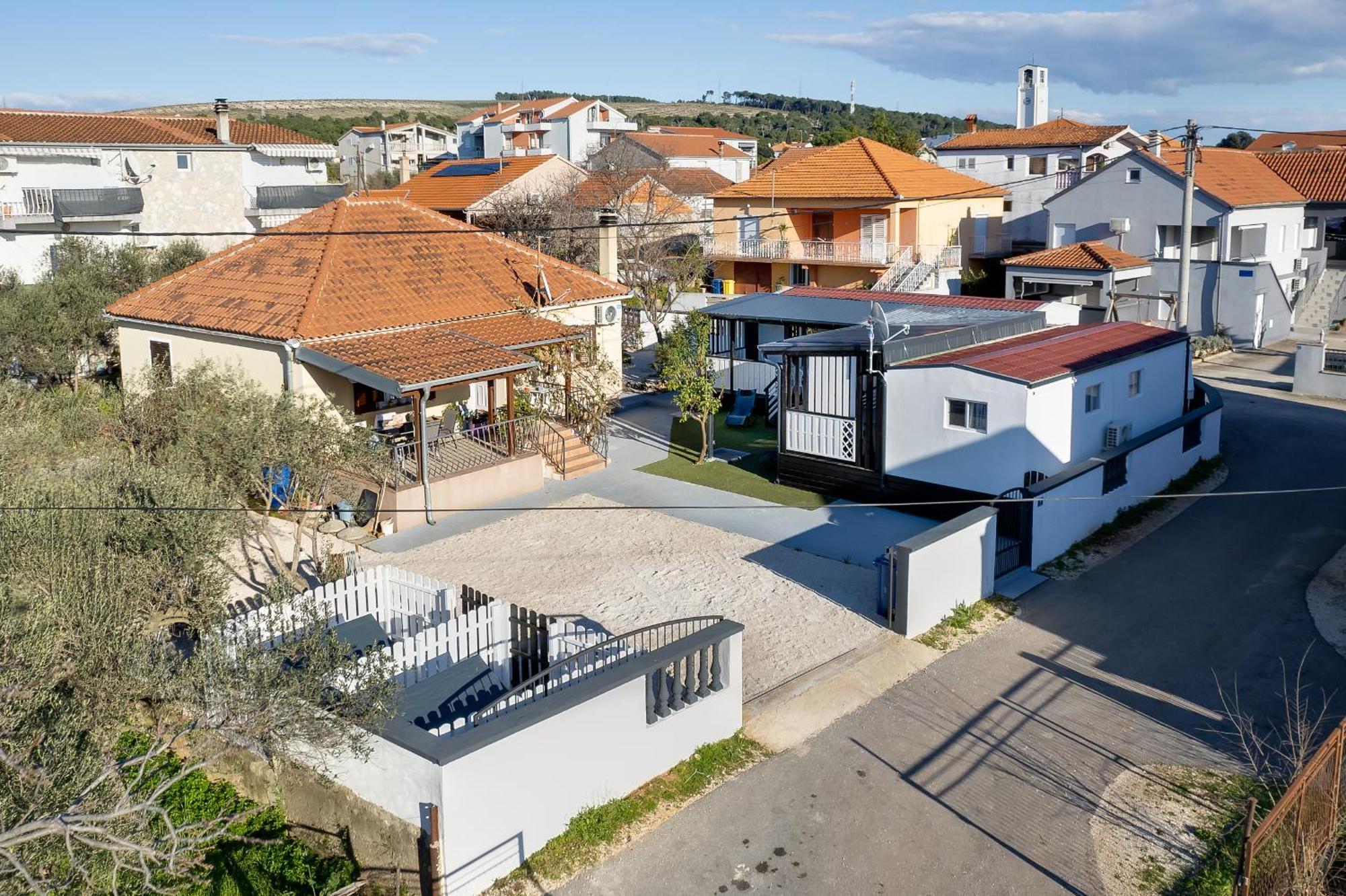 Apartment Mobilne Kucice Mery Bibinje